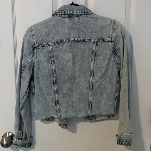 Dynamite Light Blue Denim Jacket - Picture 4 of 5